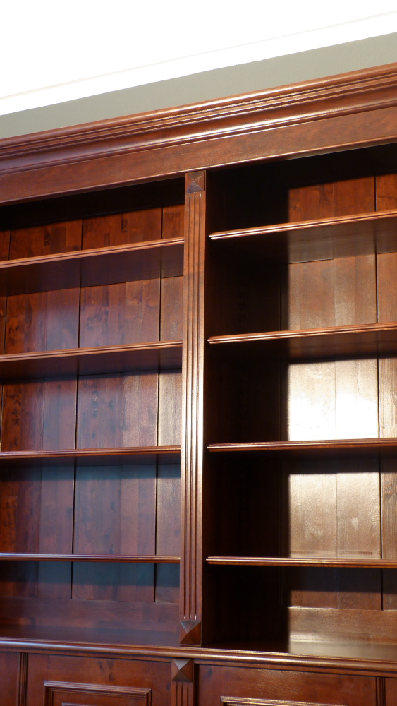 Massivholz Bücherwand, massiv Erle, komplett zerlegbar