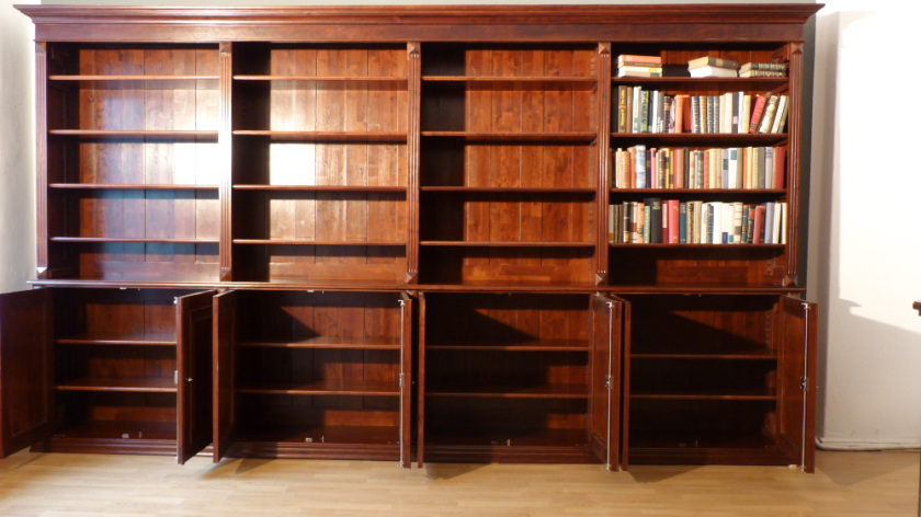 Massivholz Bücherwand, massiv Erle, komplett zerlegbar