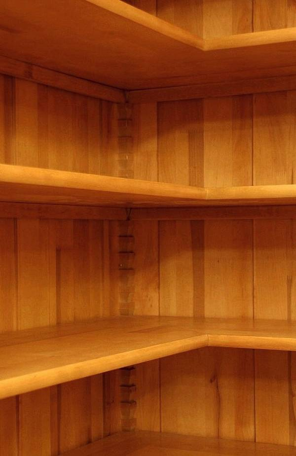 Eckregal aus Massivholz Bücherregal Ecke Eckregal massiv Erle