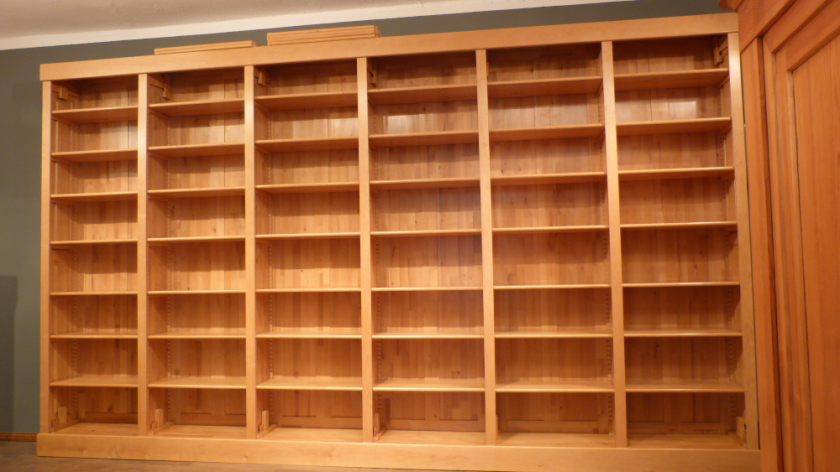 Elegante Bücherwand, massiv Erle, komplett zerlegbar