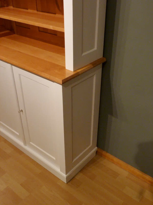 Massivholz Bücherregale nach Maß, Erle Natur/ weiss lasiert, EINER17