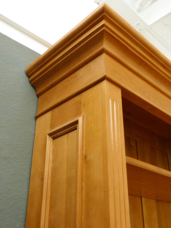 Massivholz Bücherregale nach Maß, Dreier mit mit geschlossenem Unterbau