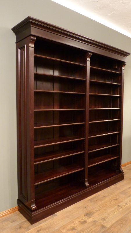 Massivholz Bücherregal im Gründerzeitstil, auch nach Maß