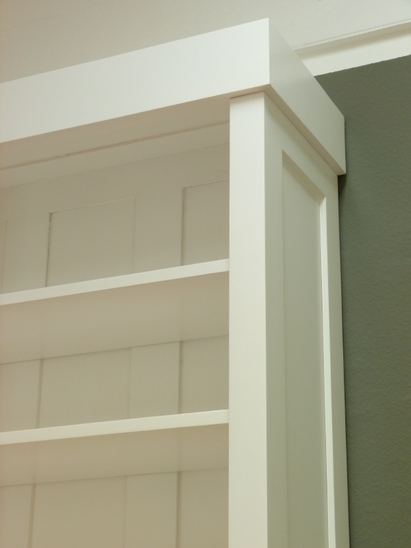 Massivholz Bücherregale nach Maß, Erle weiss lasiert