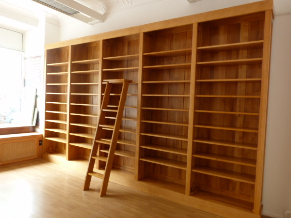 Massivholz Bücherregale nach Maß, Erle Natur, WAND14