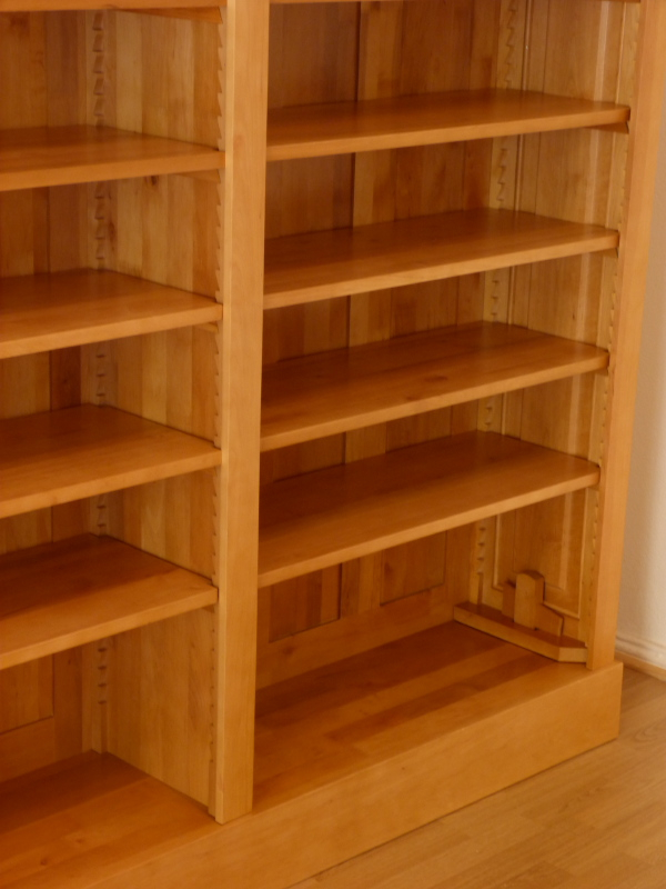 Massivholz Bücherregale nach Maß, Erle Natur, WAND14