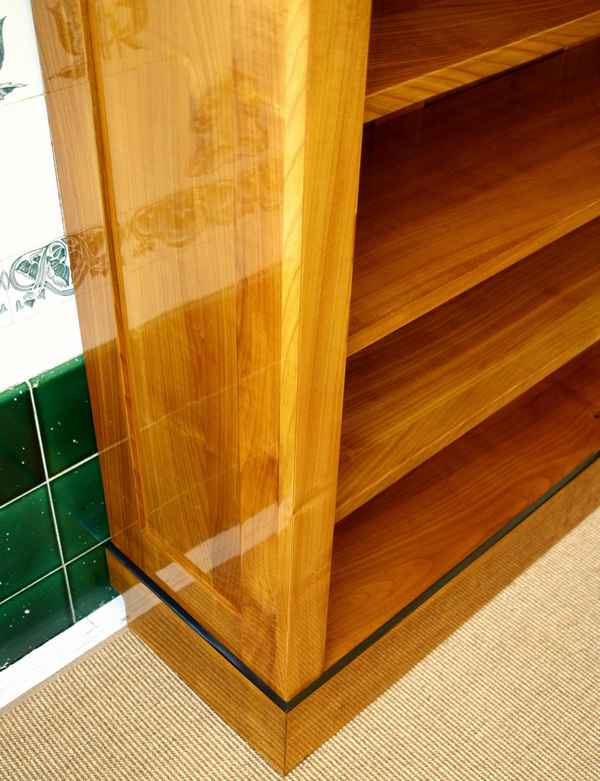 Sockel mit Ebonisierung vom Regal DOPPLER4 - Bild 8