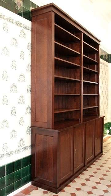 Seitenansicht vom Regal mit Türen DOPPLER26 - Bild 4