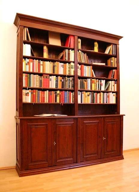 Regal mit Türen aus Massivholz DOPPLER19 - Bild 2