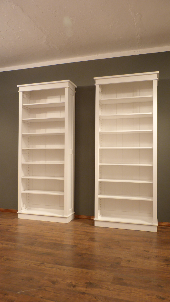 Massivholz Bücherregal im Bauhausstil